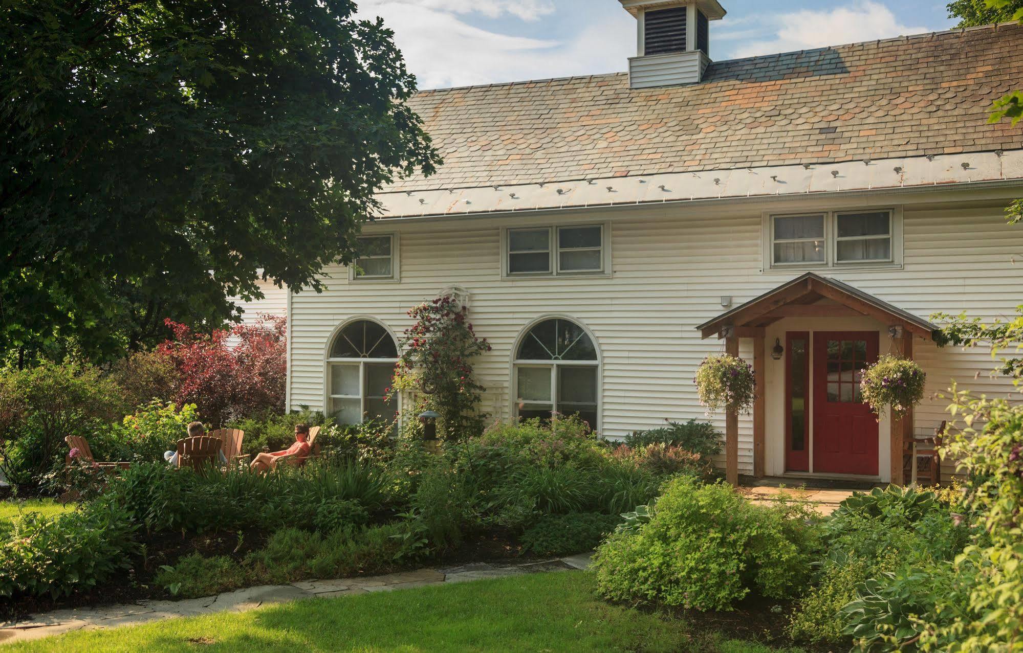 Lang House On Main Street Bed & Breakfast Burlington Exterior foto